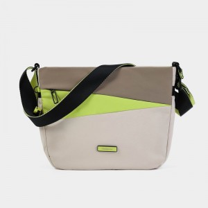 Beige Women's Hedgren Gravity Crossbody Bags | ZFK9533VY