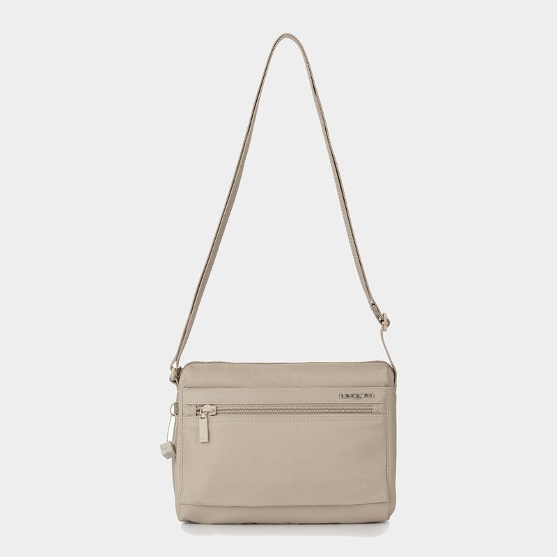 Beige Women's Hedgren Eye Shoulder Bags | AKK383BU