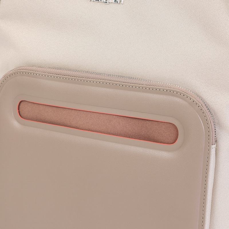 Beige Women's Hedgren Latte Backpacks | PFD62100SD