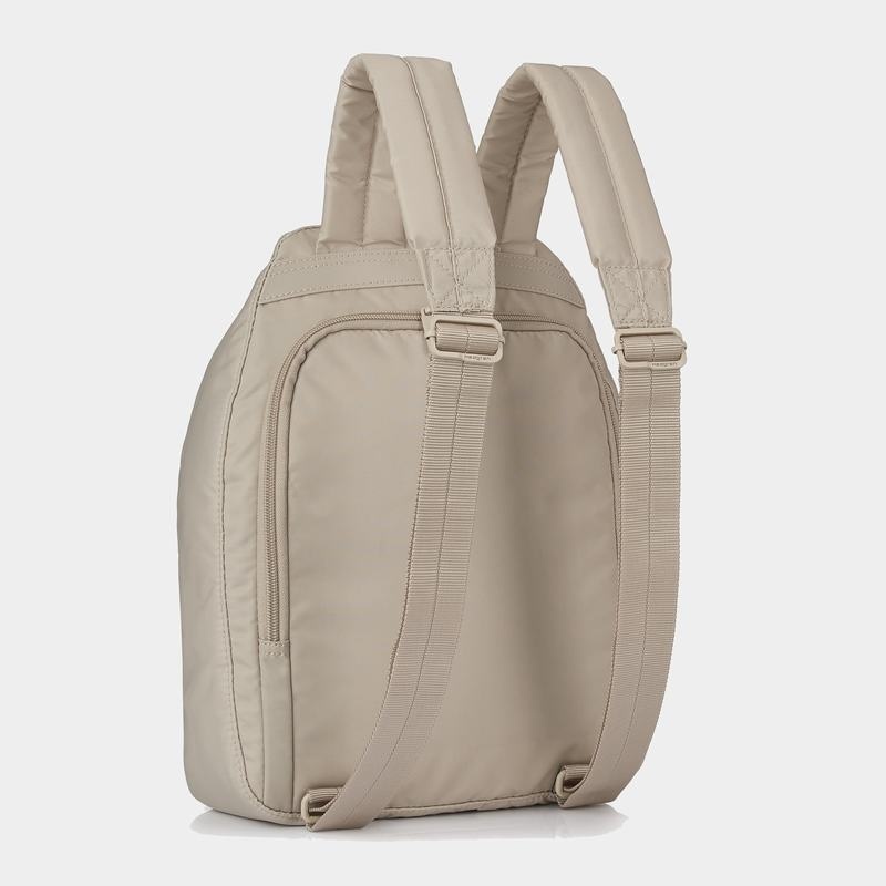 Beige Women's Hedgren Vogue Large Backpacks | XHV464QK