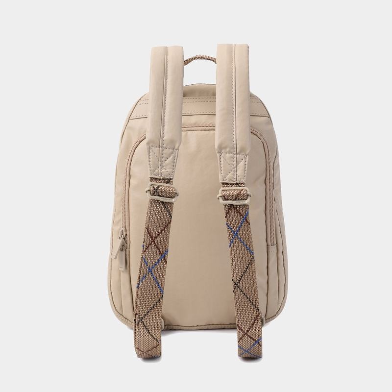 Beige Women's Hedgren Vogue Rfid Backpacks | RXT2460EP