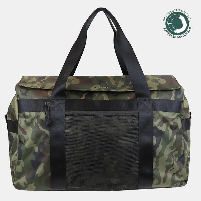 Green Black Women\'s Hedgren Wanderer Sustainable Weekender Duffle Bags | UDY3195PN