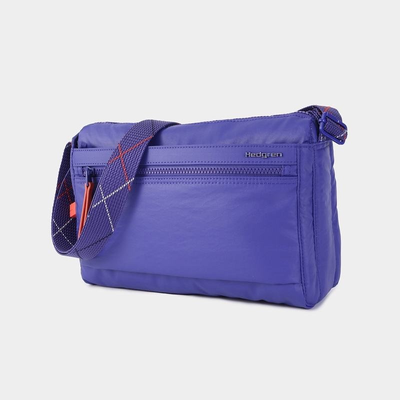 Royal Blue Women's Hedgren Eye Medium Shoulder Bags | ZFM8319JP