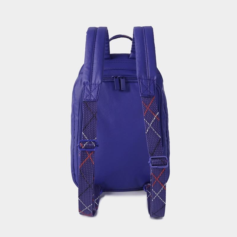 Royal Blue Women's Hedgren Vogue Backpacks | OAT7236QX