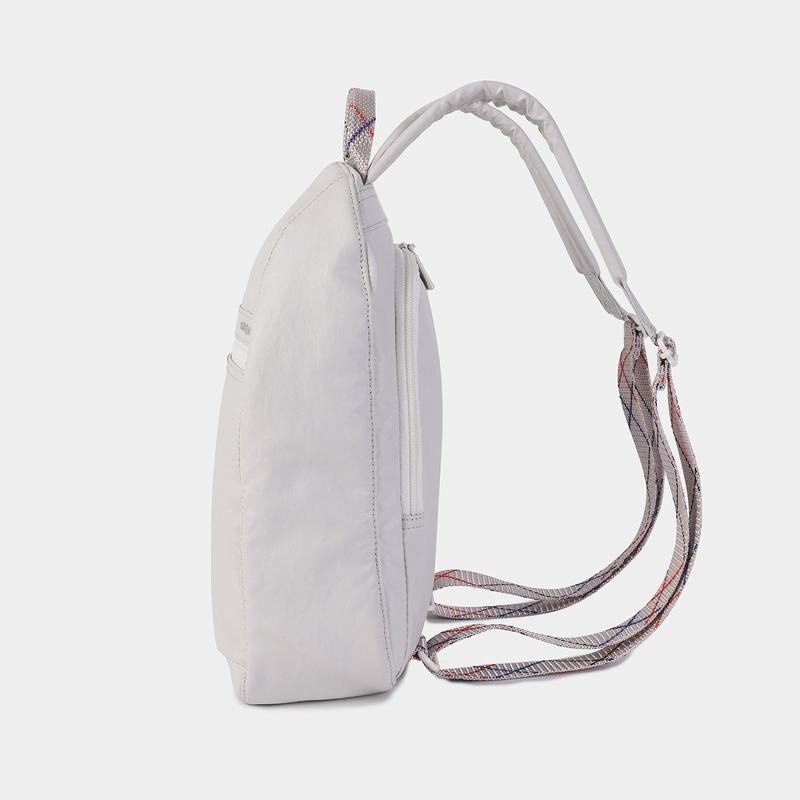 White Grey Women's Hedgren Vogue Backpacks | NTA9386VW